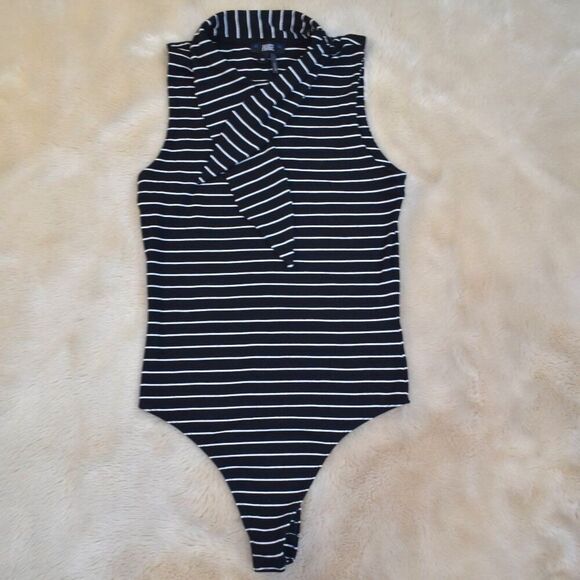 Paige Sparrow Striped Sleeveless Tie Neck Bodysuit Size XS Black White - Picture 6 of 16